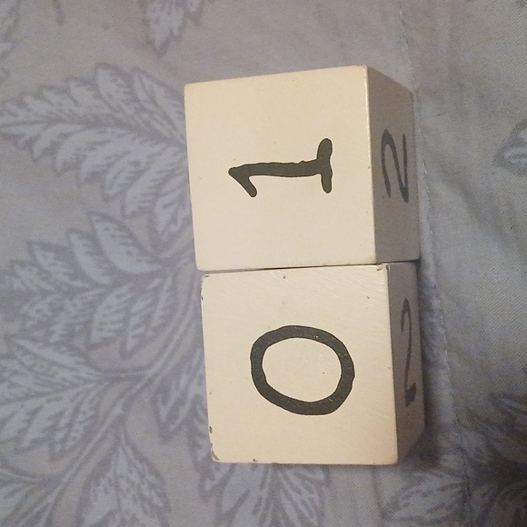 Hallmark Red and Black Snoopy Desk Calendar - Picture 9 of 10